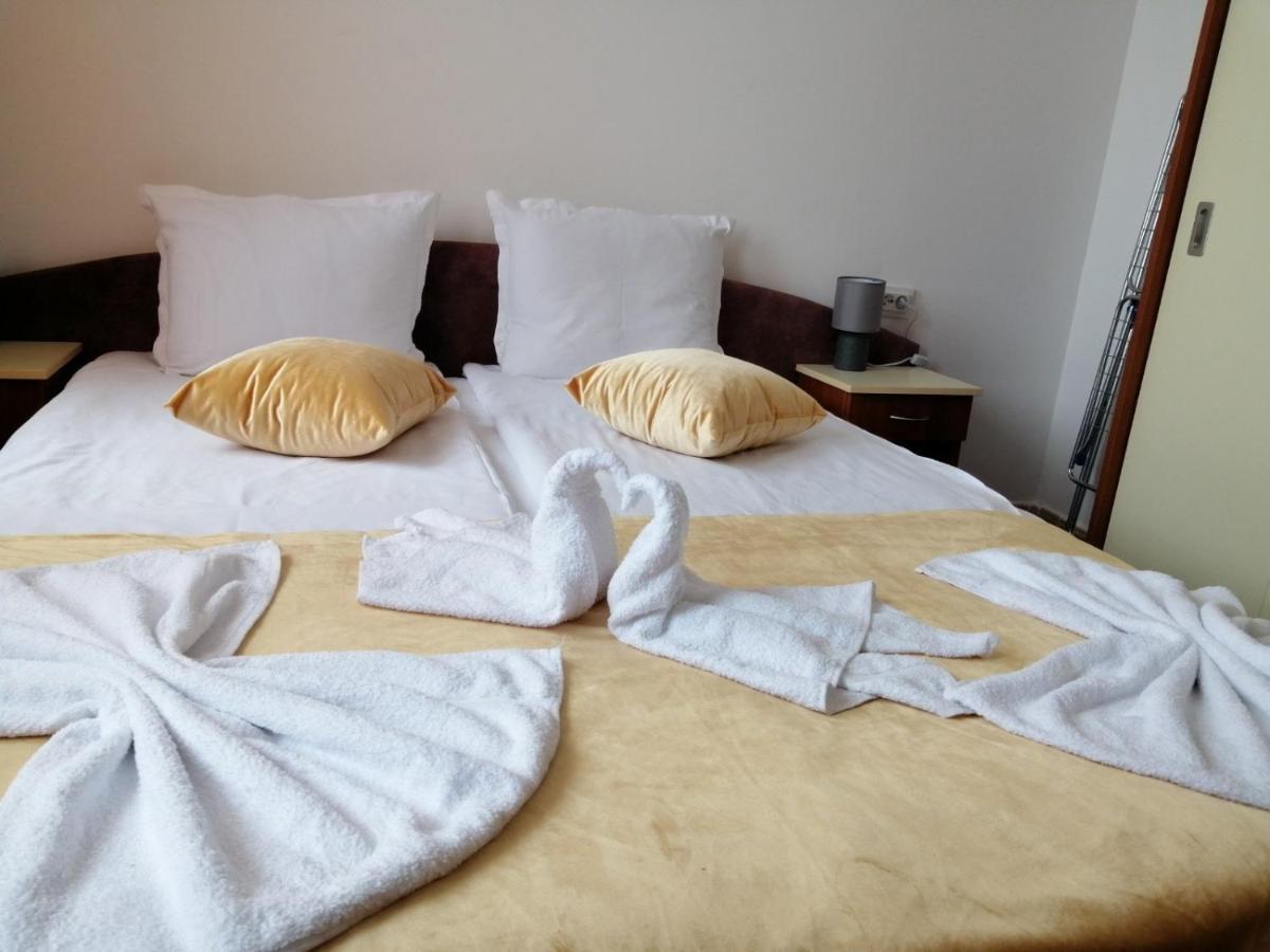 Grand Monastery Apartment ''White Tale'' Пампорово Екстериор снимка